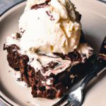 chocolate brownie with vanilla ice cream